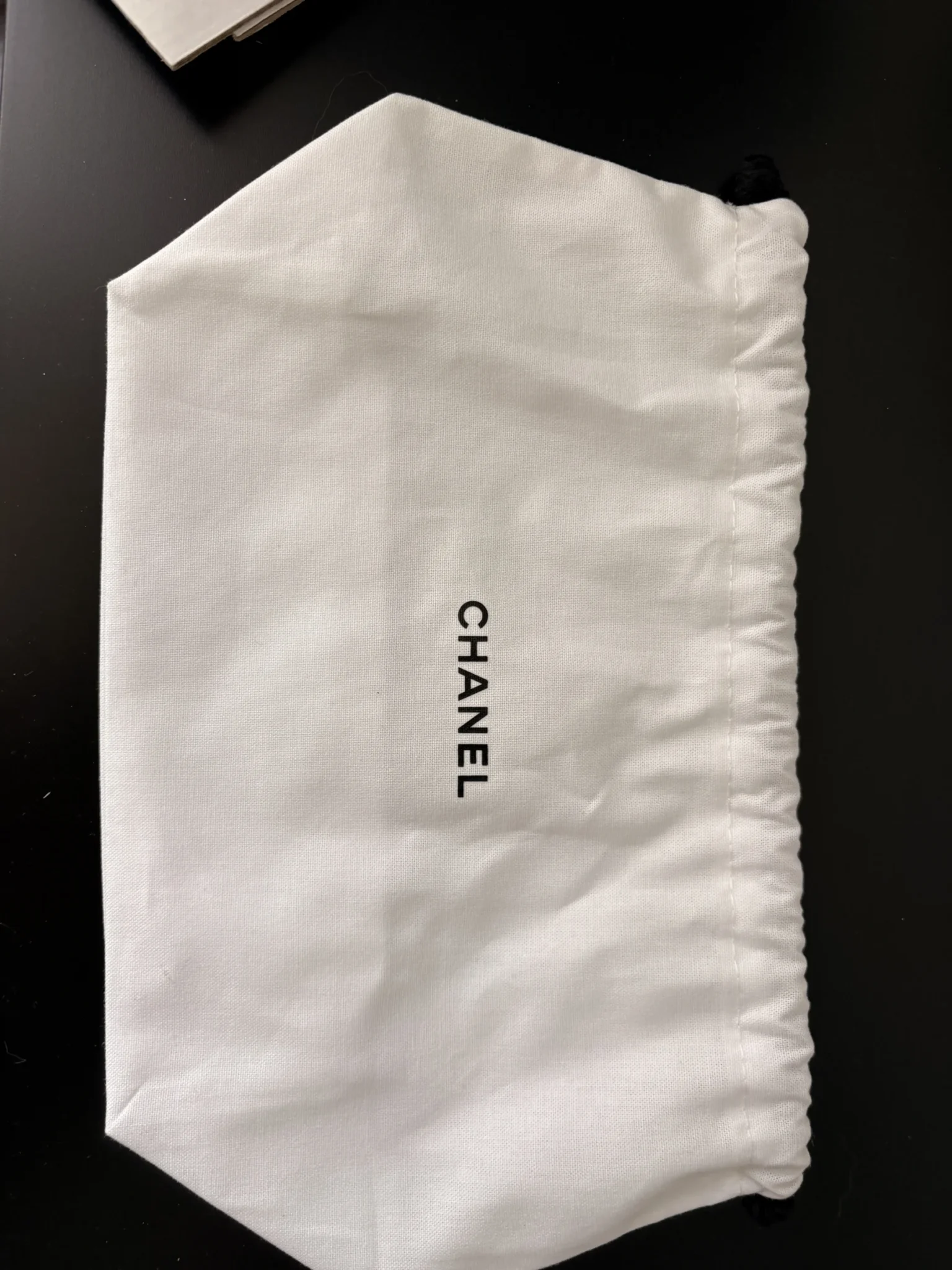 Image for Authentic Chanel porte-feuille avec chaine Upcycle