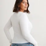 Thumbnail for Haut Chandail Blanc Côtelé à Manches Longues Dynamite White Nyla Long Sleeve Henley Ribbed Top
