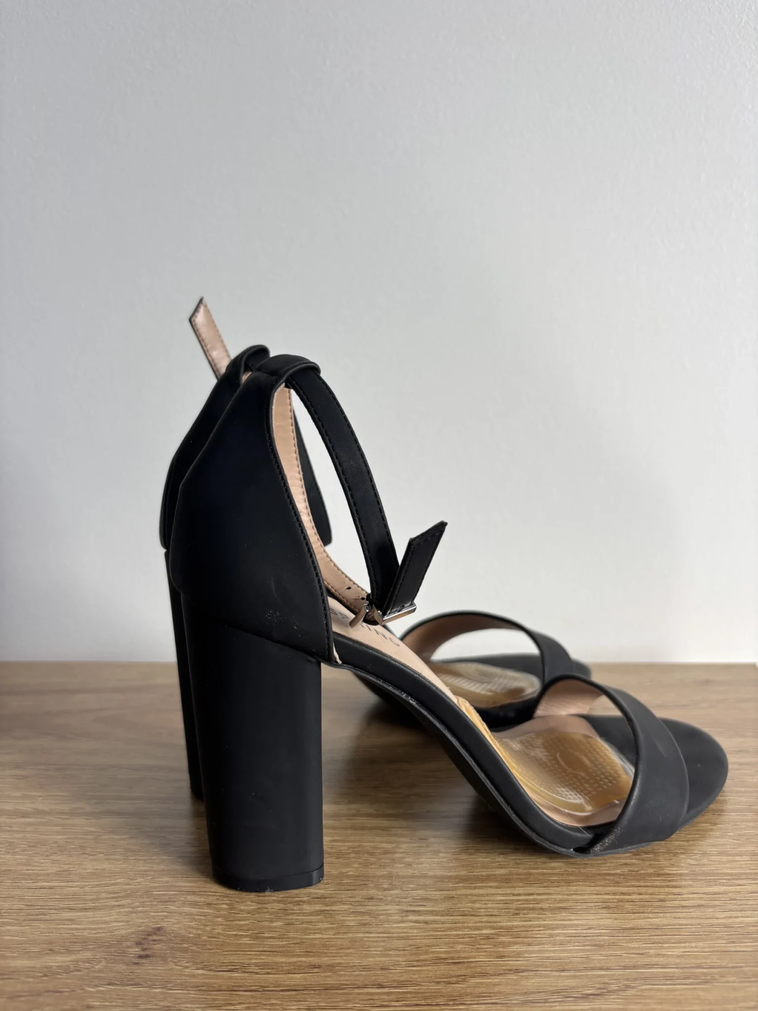 Image for Sandale à talons hauts