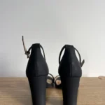 Thumbnail for Sandale à talons hauts