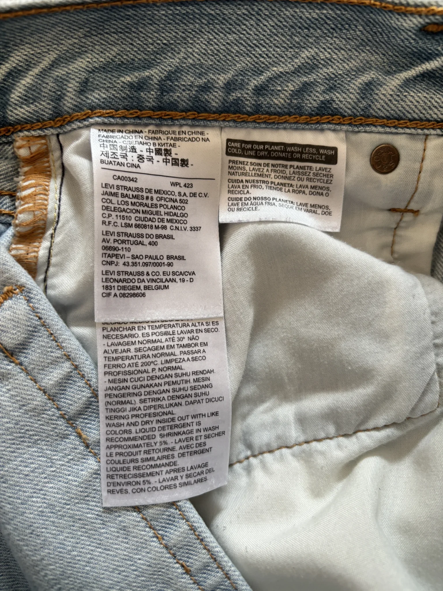 Image for Jupe en jeans bleu clair Levi's taille 26