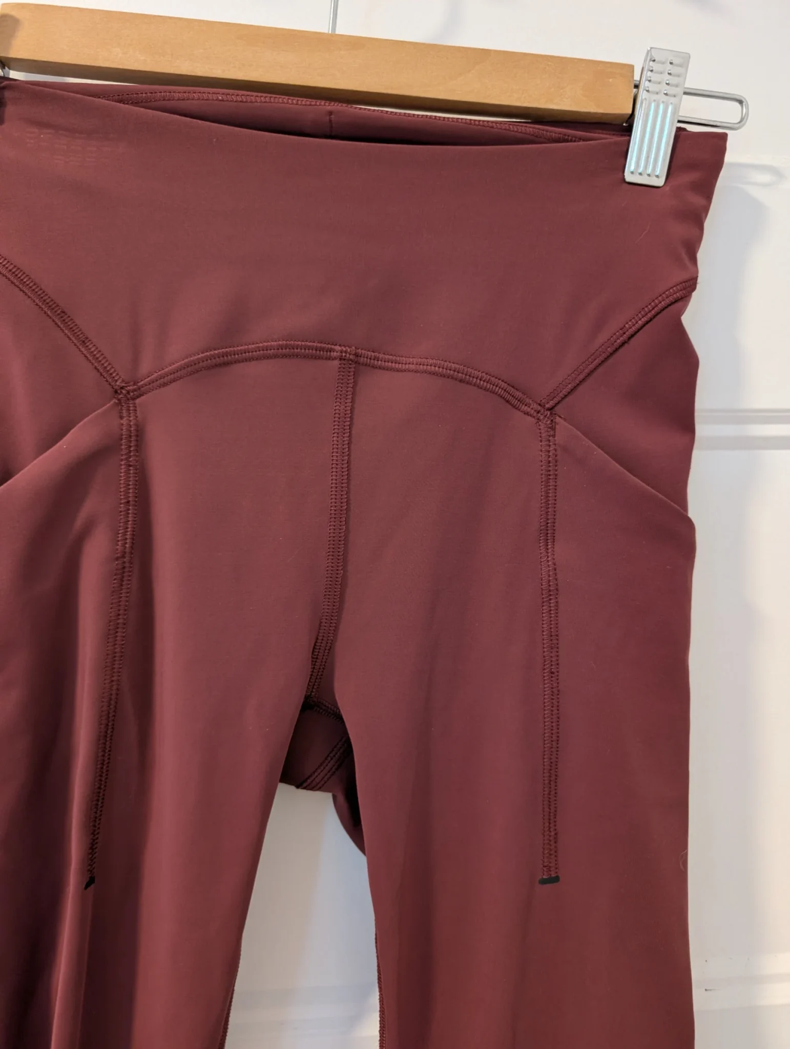 Image for Lululemon/Legging Power Thru Sz 2