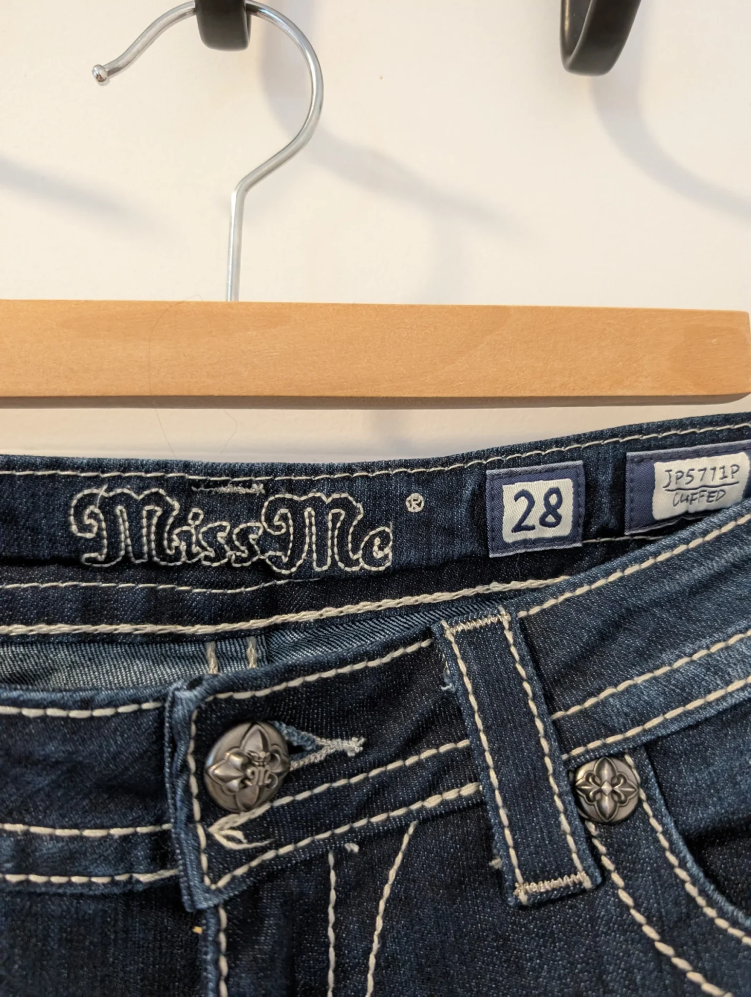 Image for Miss Me/Capris Jeans Sz 28
