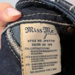 Thumbnail for Miss Me/Capris Jeans Sz 28
