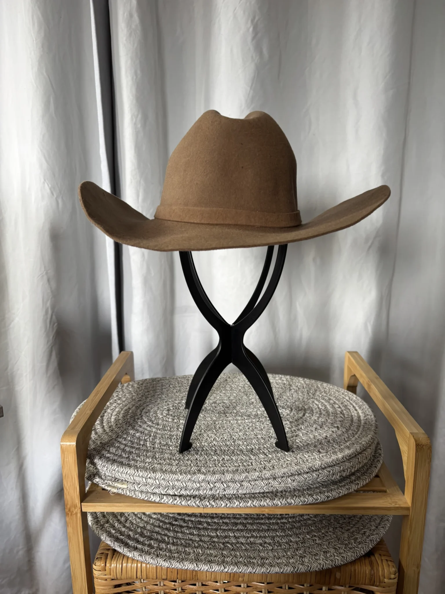 Featured image for Vintage Brown Cowboy Hat – Sarah Coventry (56 cm)