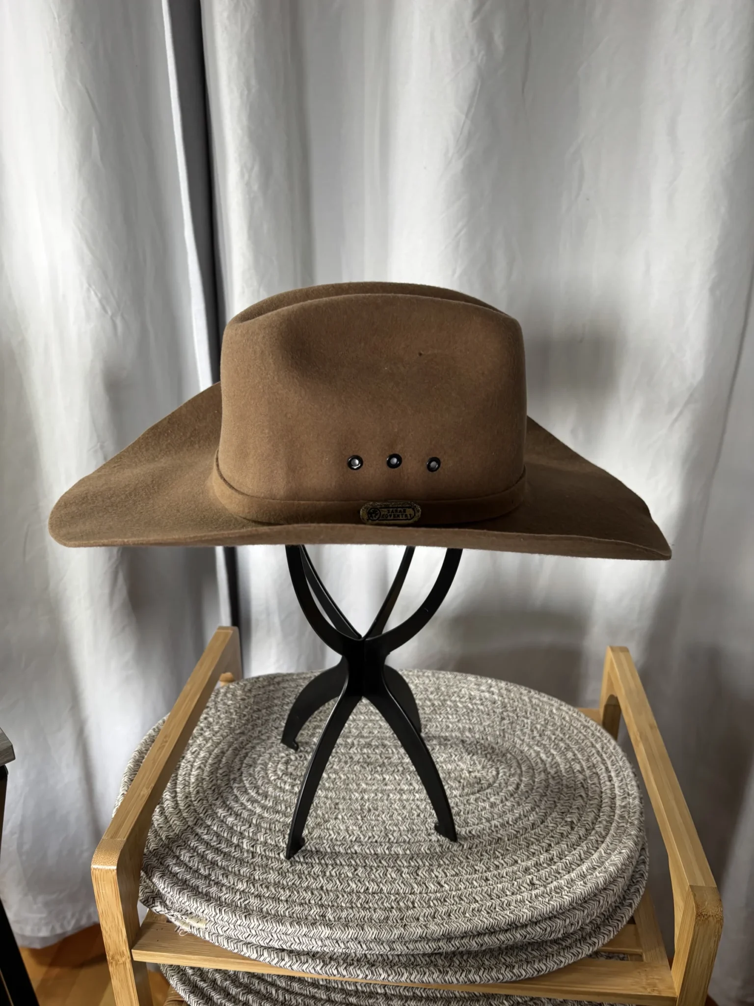 Image for Vintage Brown Cowboy Hat – Sarah Coventry (56 cm)