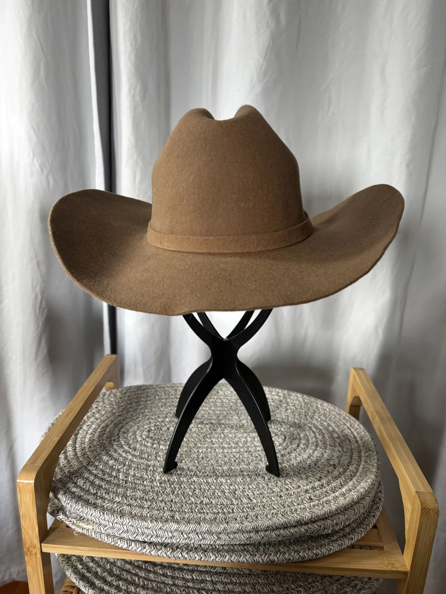 Image for Vintage Brown Cowboy Hat – Sarah Coventry (56 cm)