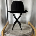Featured thumbnail for Titre : Chapeau Feutre Noir Vintage Gordon Supercraft - Taille M (57)