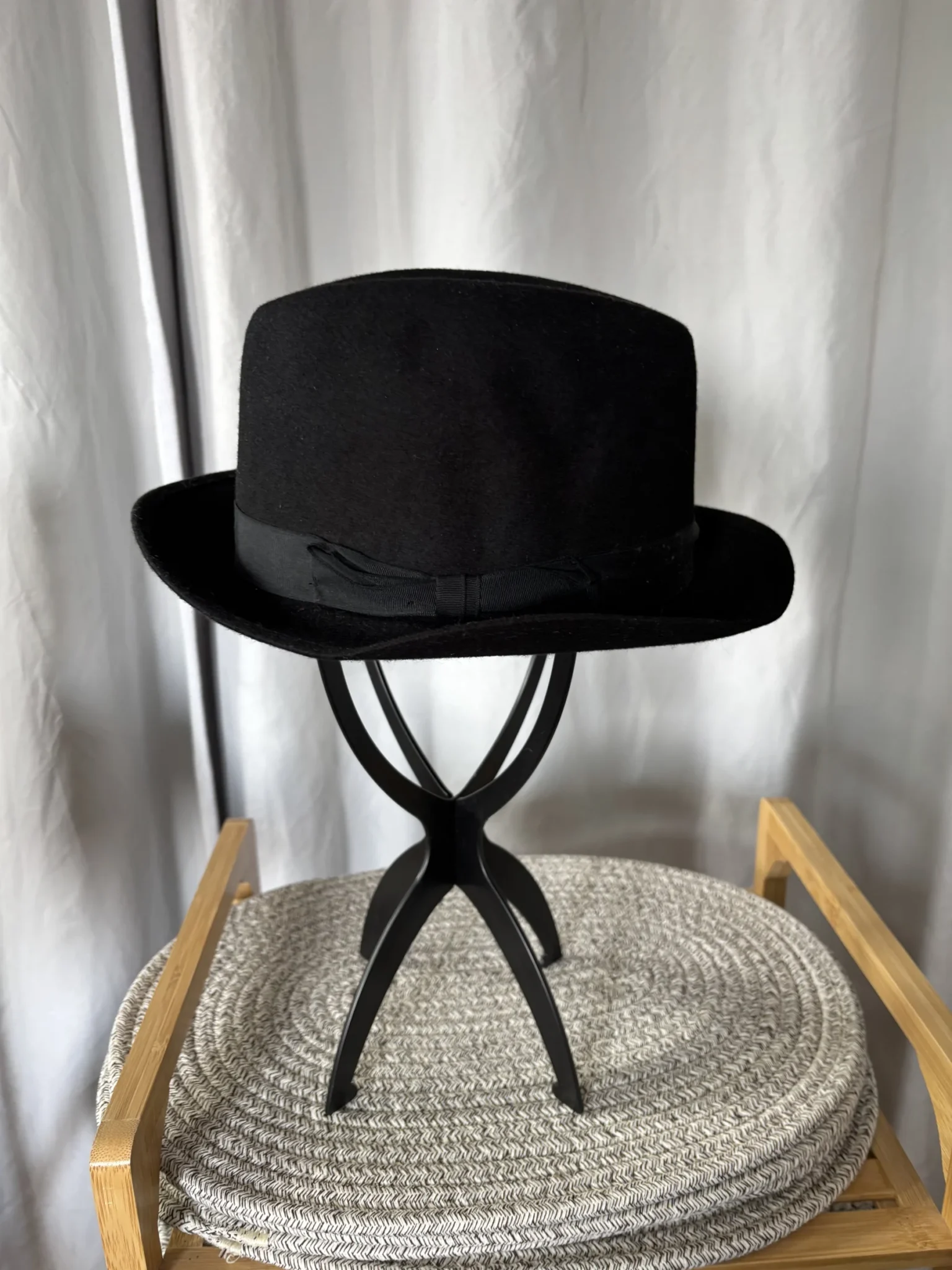 Image for Titre : Chapeau Feutre Noir Vintage Gordon Supercraft - Taille M (57)