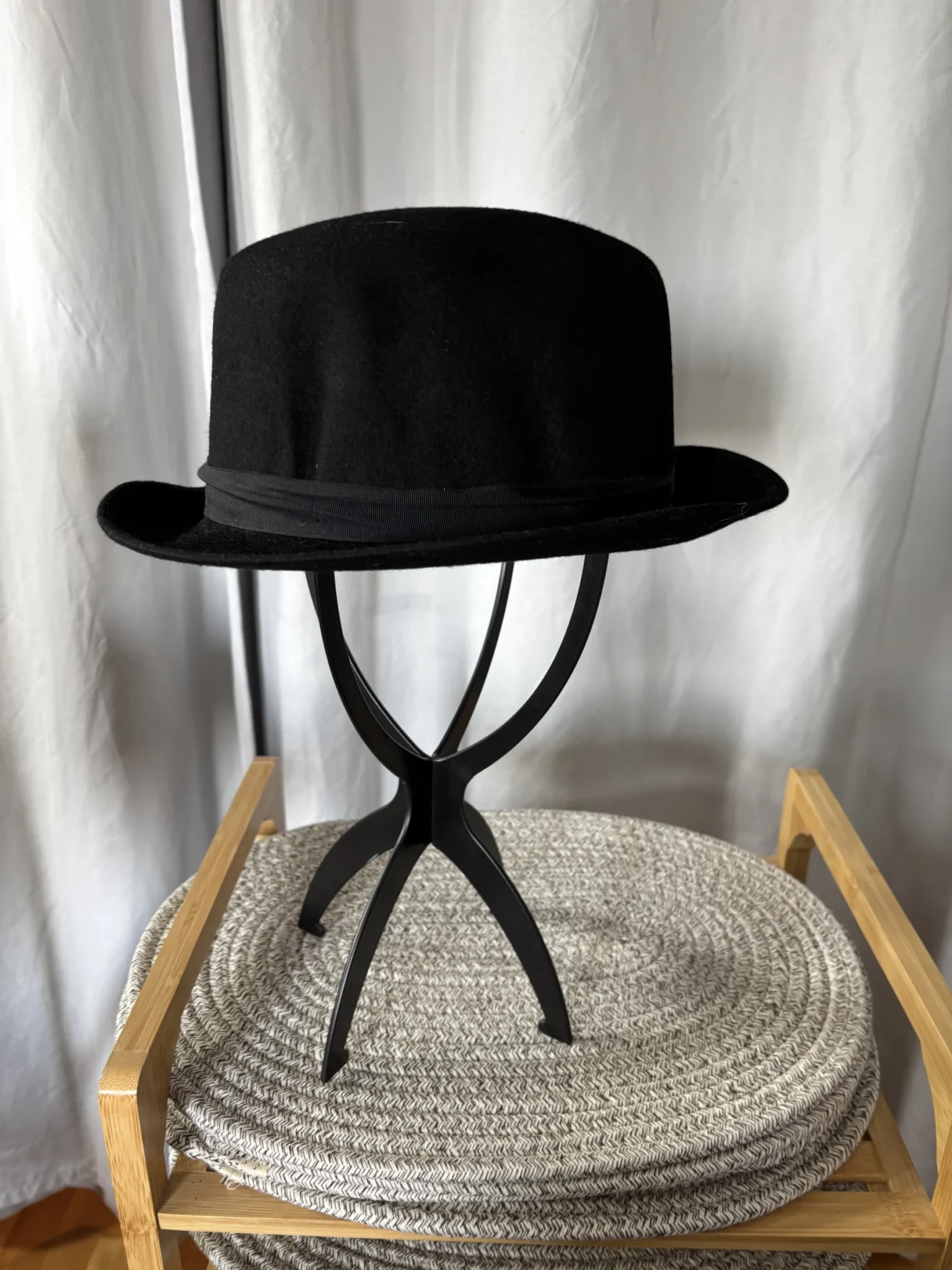 Image for Titre : Chapeau Feutre Noir Vintage Gordon Supercraft - Taille M (57)