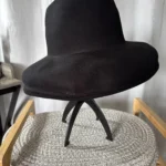Thumbnail for Chapeau vintage 60s en feutre de laine "Doeskin" noir (Taille M / 22")