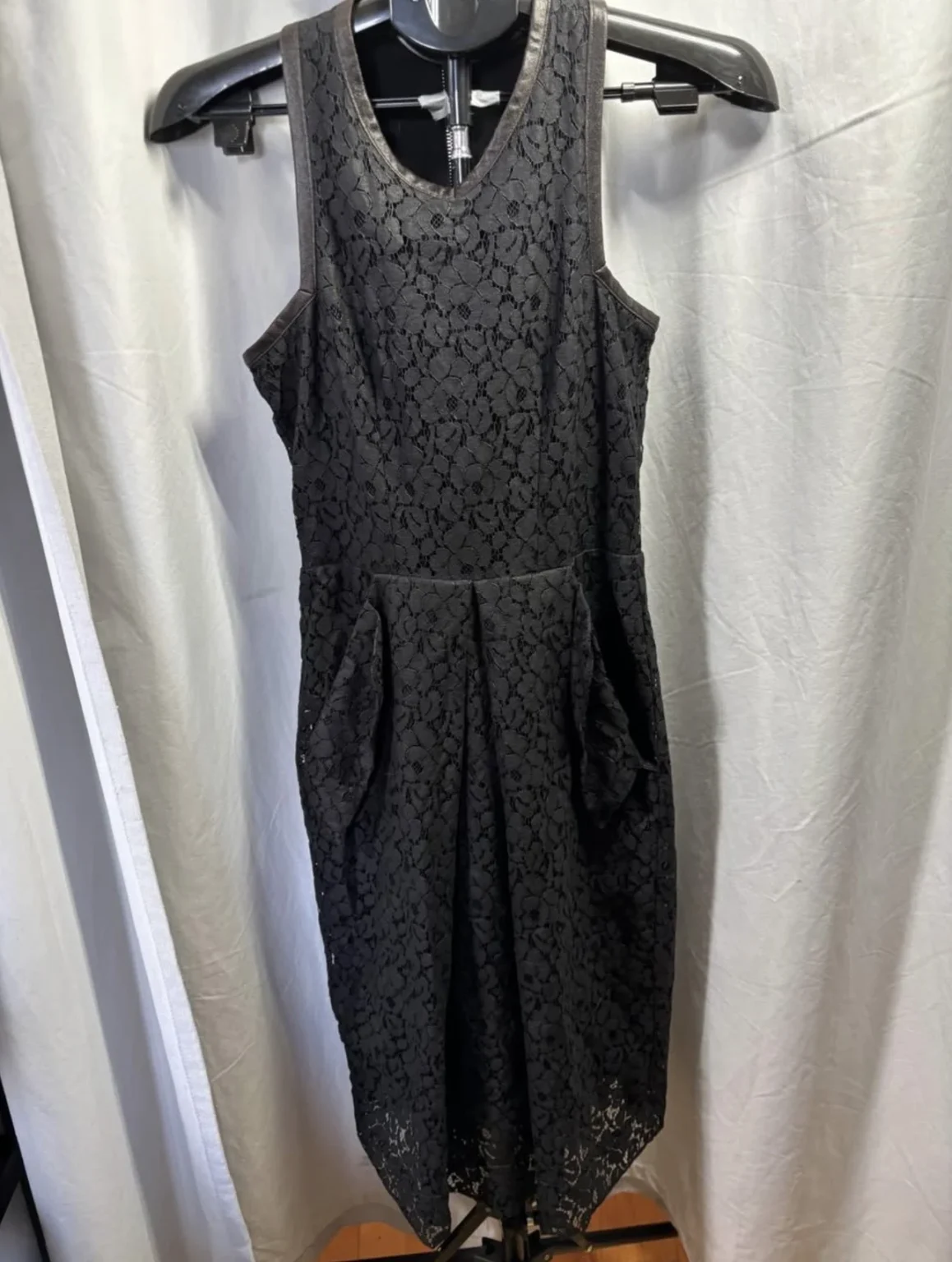 Featured image for Robe cocktail FAITH & LOVE par Louise Cusson - Parfait état - Fait à Montréal - Taille Small