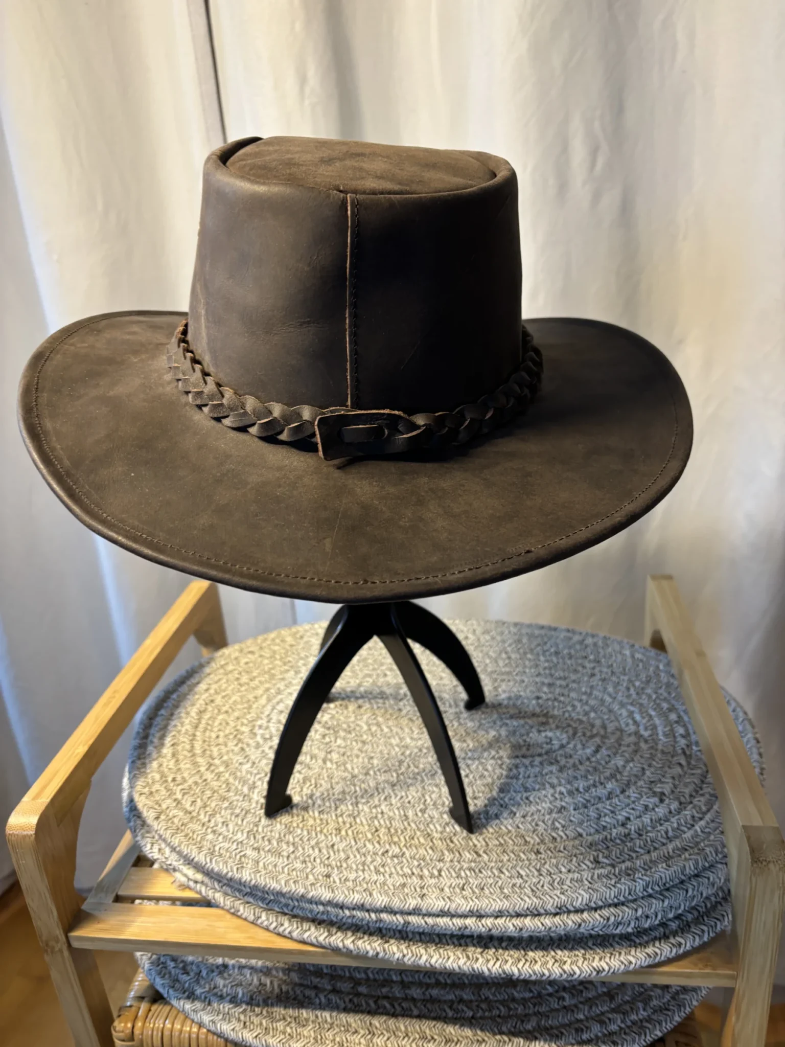 Image for Chapeau Outback Australien en cuir marron - 57 cm