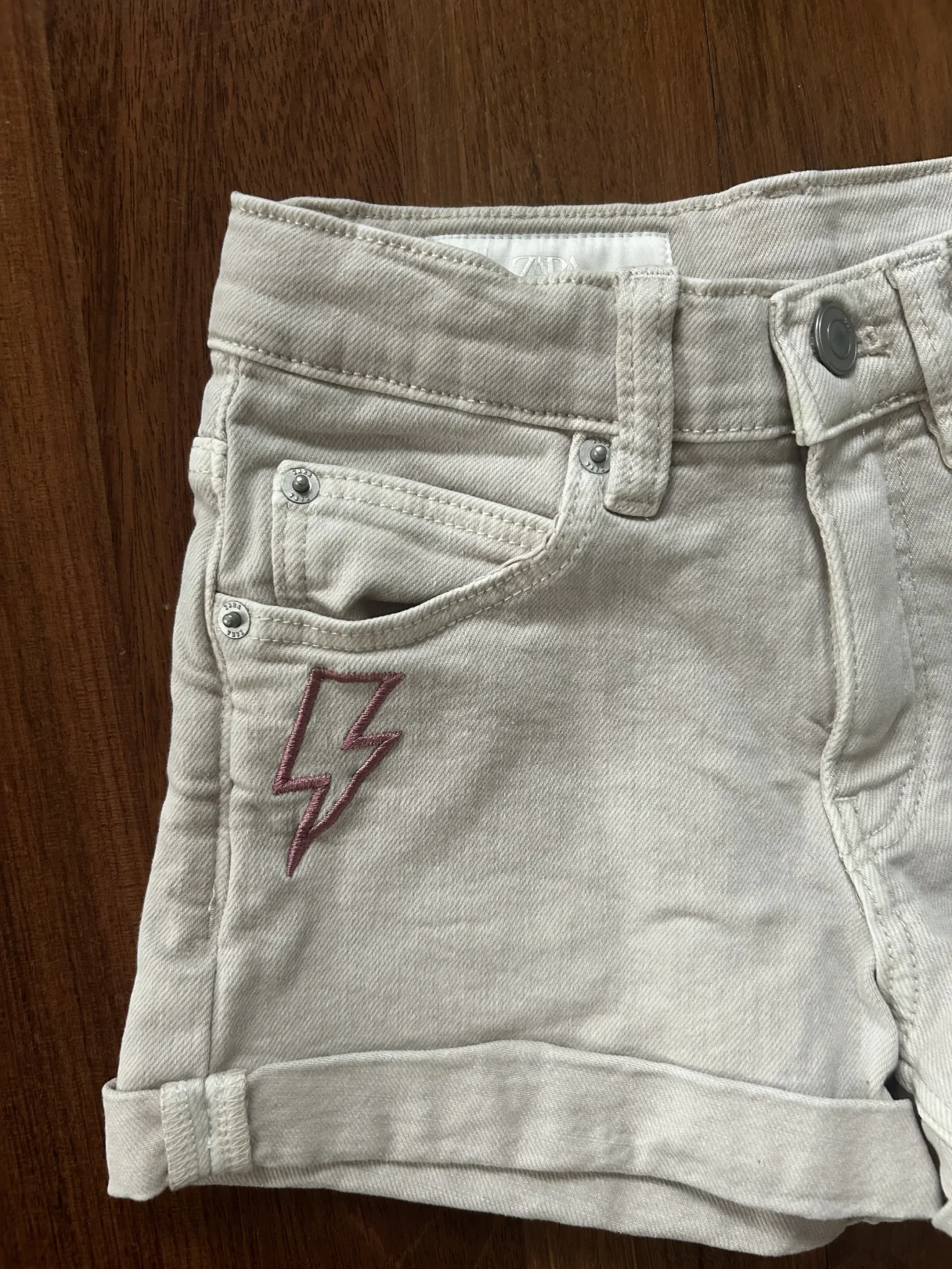Image for Short, Zara, 7T