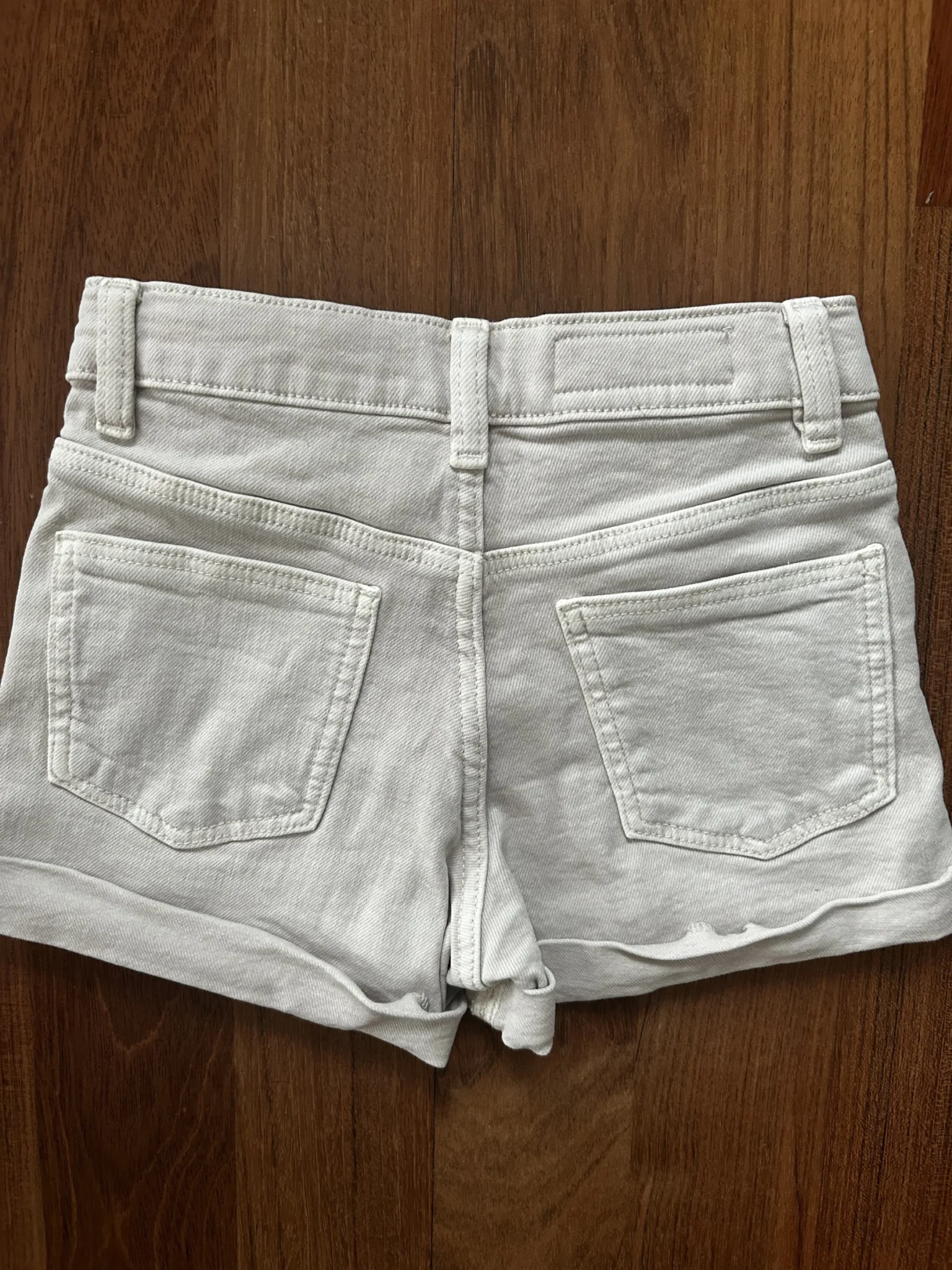 Image for Short, Zara, 7T