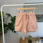 Featured thumbnail for Short légère