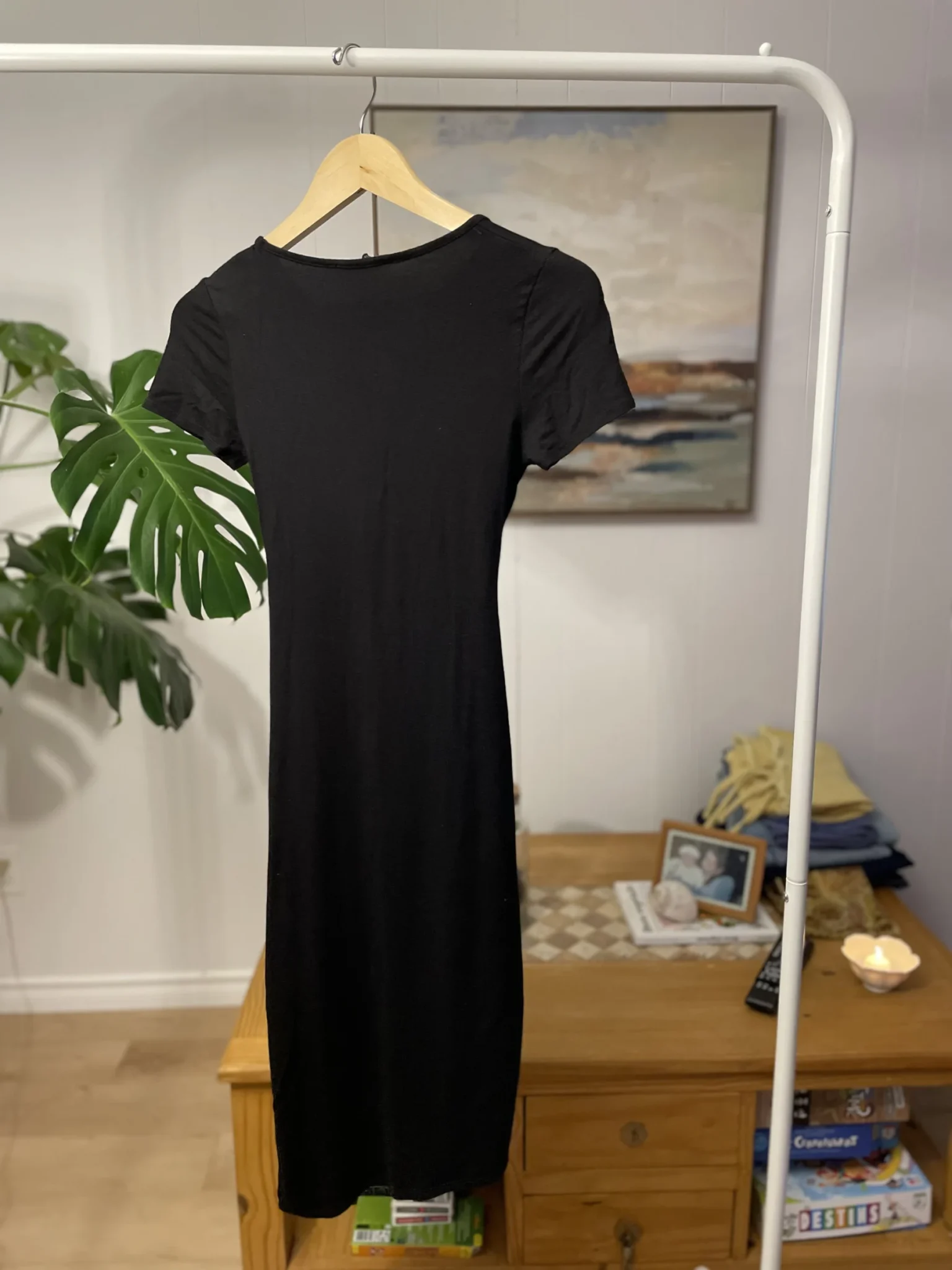 Image for Robe See you Monday