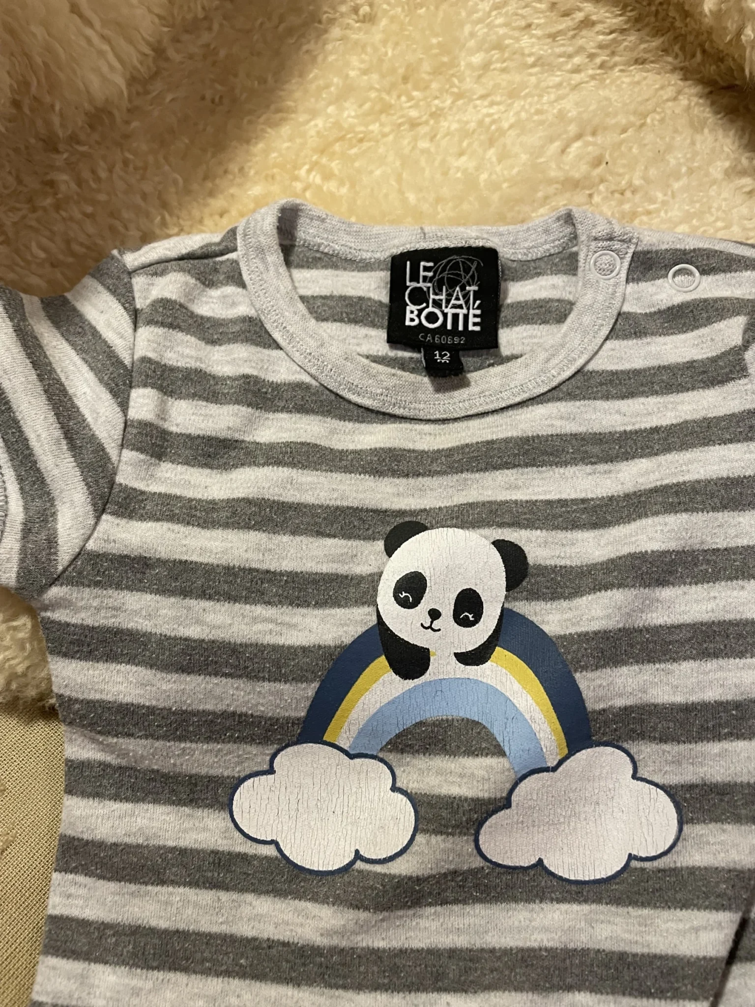Featured image for Cache couche 12 mois fait très petit bébé unisexe