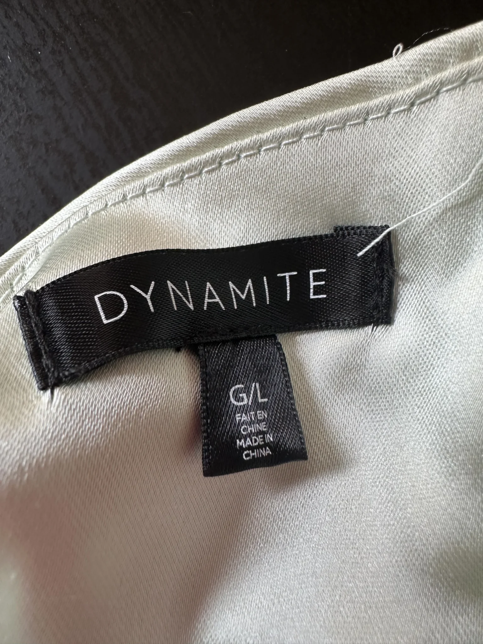 Image for Haut sans bretelle en satin noué au dos Dynamite