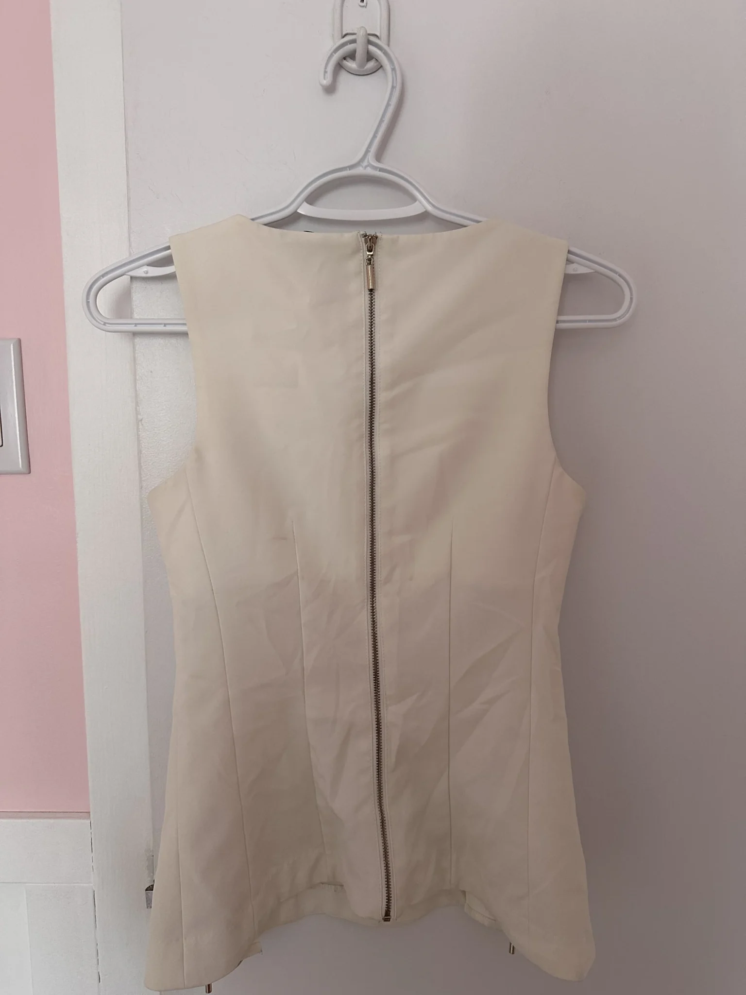 Image for Chandail chic avec zip au dos