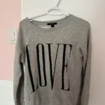 Featured thumbnail for Sweater « Love »