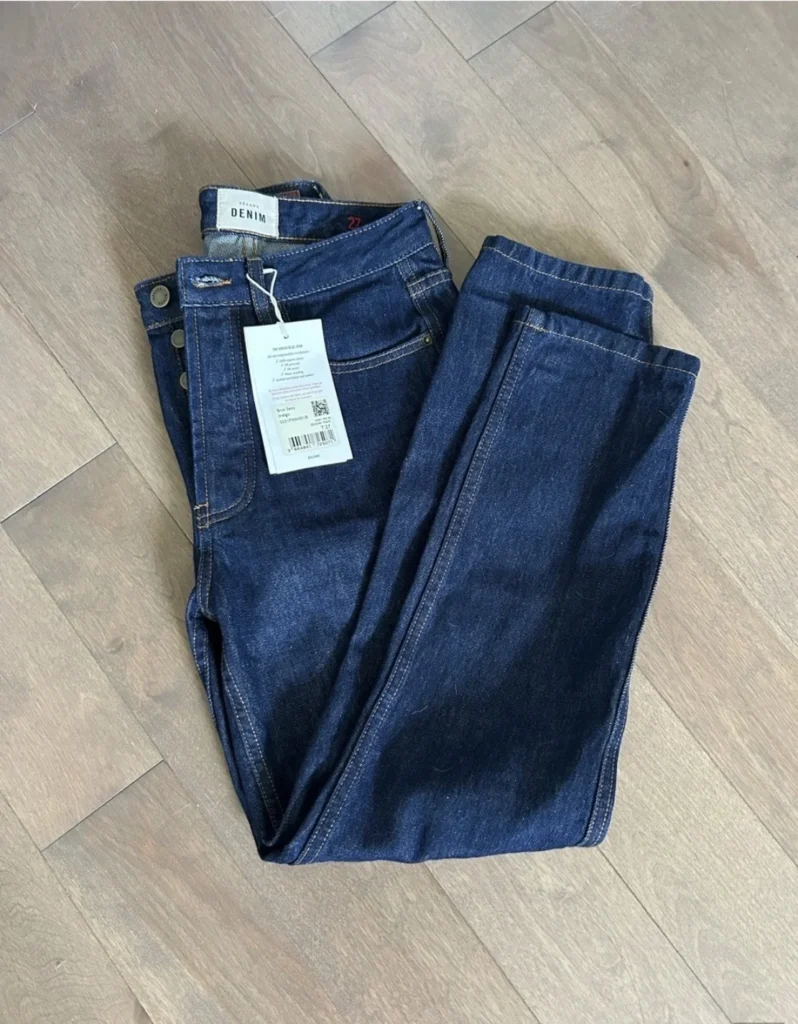 Image for Sézane Jeans Brut Sexy droit intemporel bleu indigo