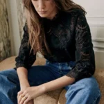 Featured thumbnail for Sézane Bianca blouse noire neuve avec étiquette