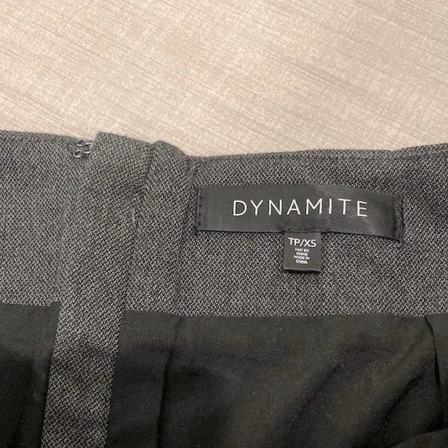 Image for Jupe Courte Grise avec Fente Dynamite Grey Mini Skirt with Slit