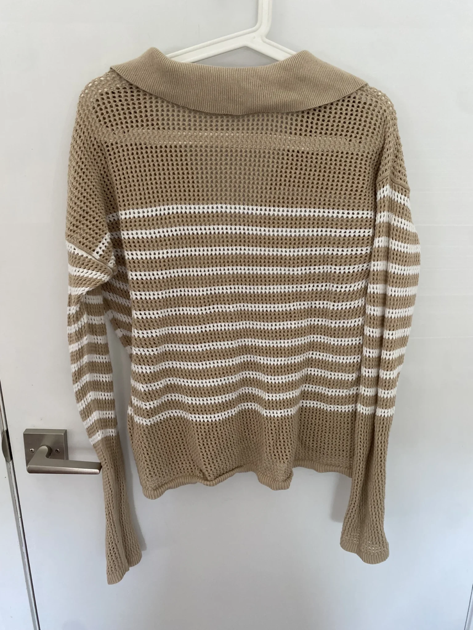 Image for Tricot ouvert raye