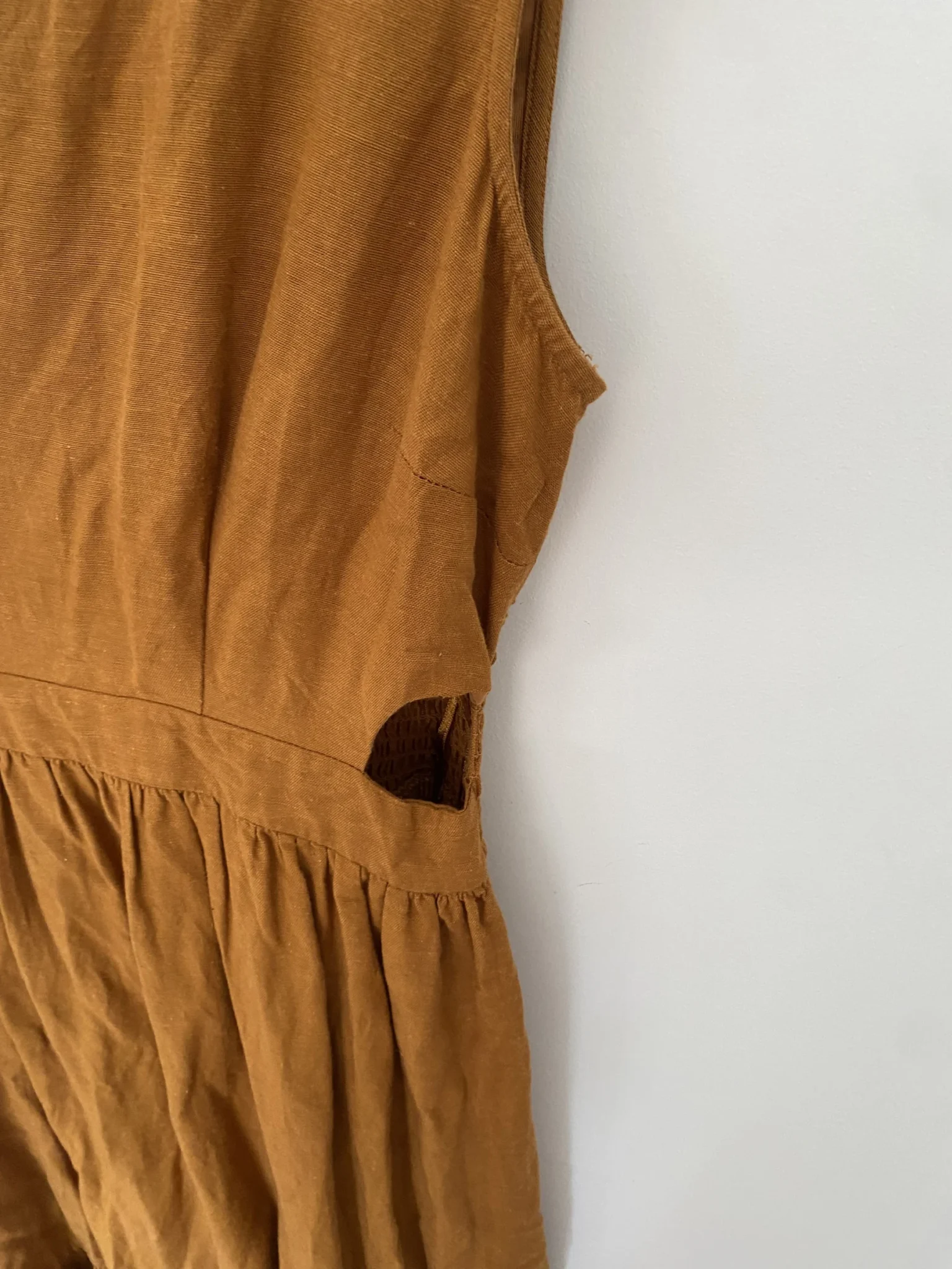 Image for Robe ouverte aux côtés