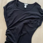 Featured thumbnail for Robe t-shirt