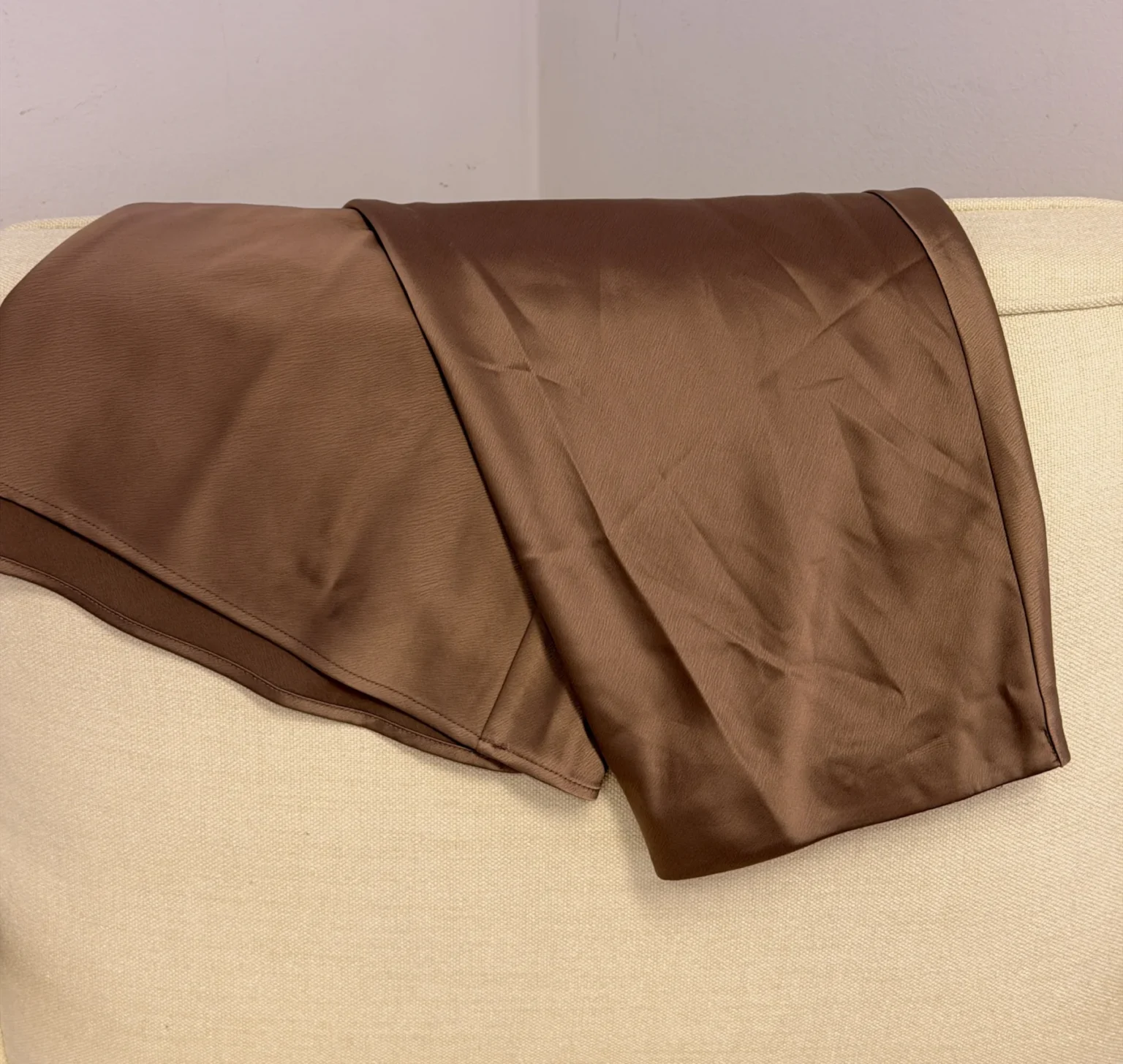 Featured image for Jupe satinée