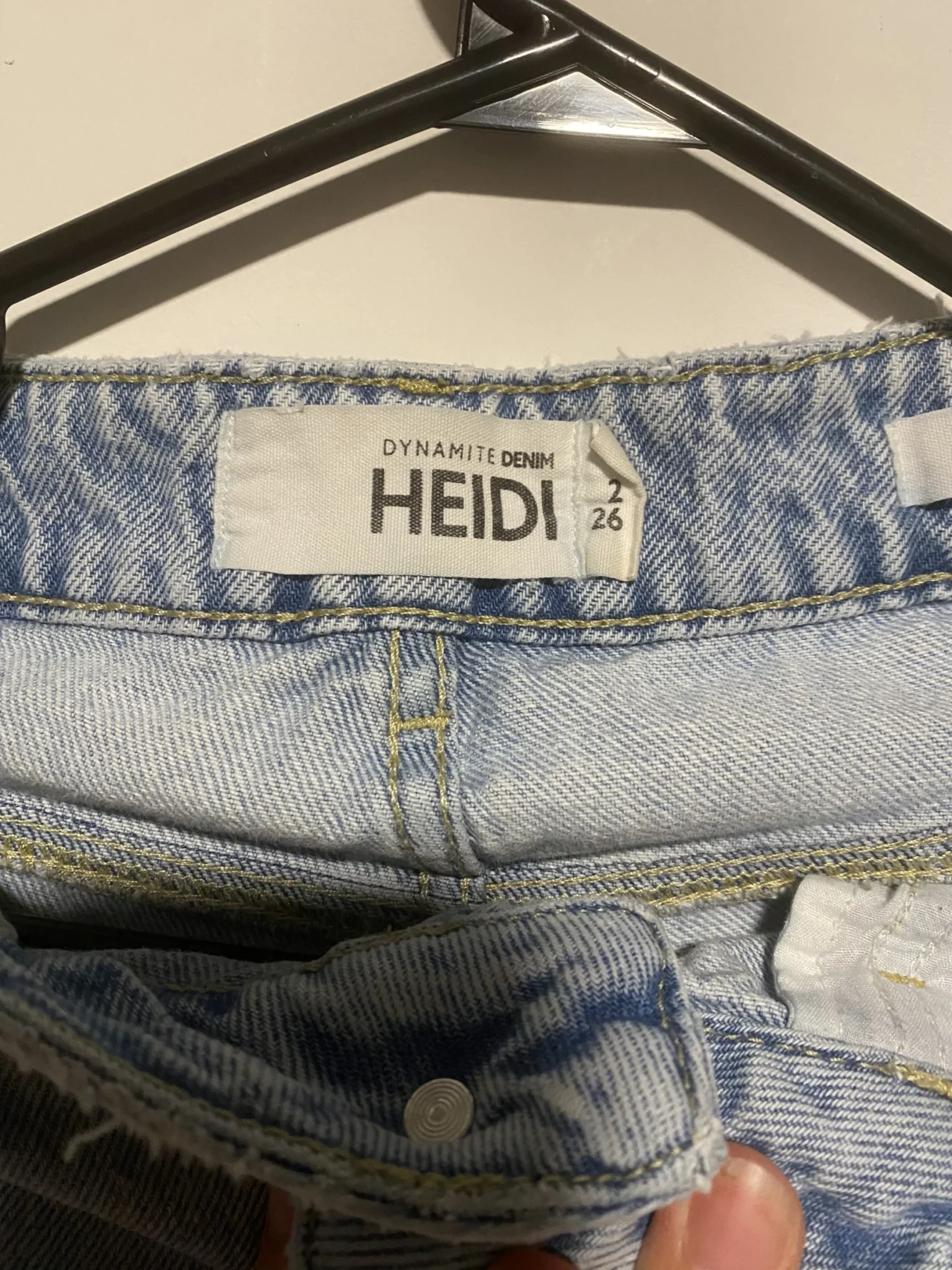 Image for High-waisted jeans