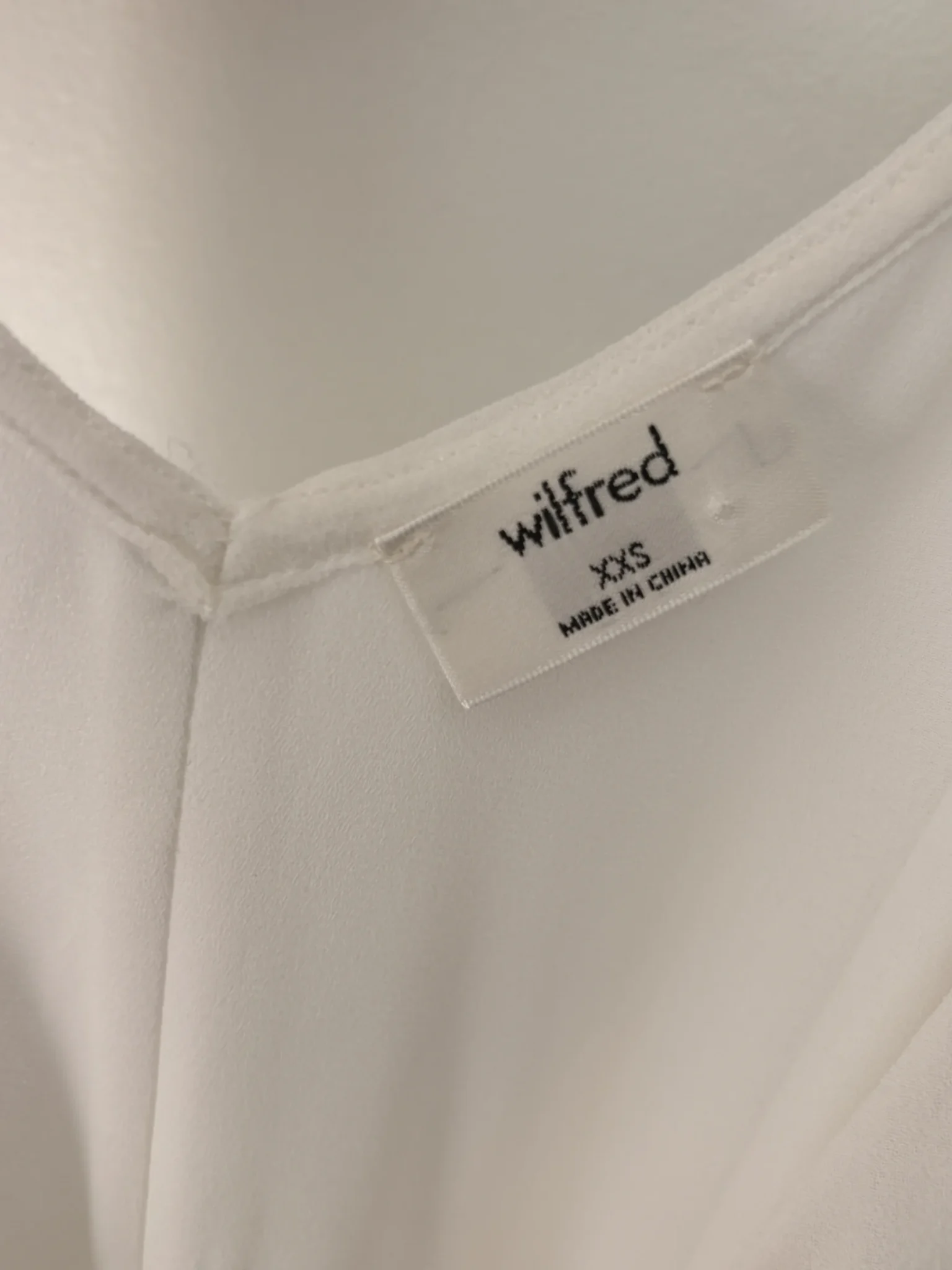 Image for Magnifique robe Aritzia neuve ajustable