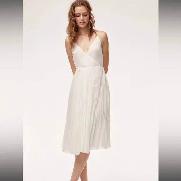 Image for Magnifique robe Aritzia neuve ajustable