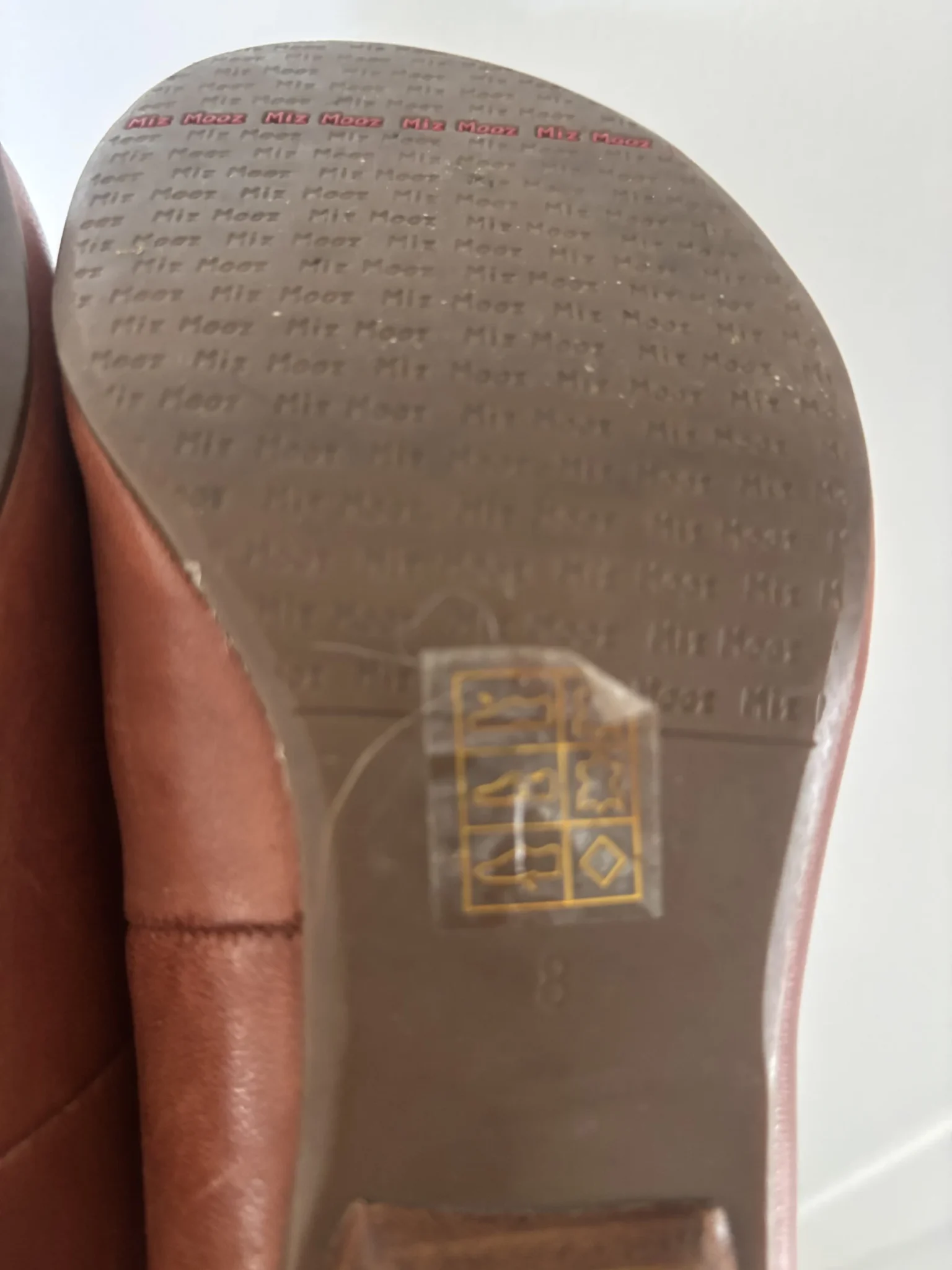 Image for Soulier de cuir Miz Mooz
