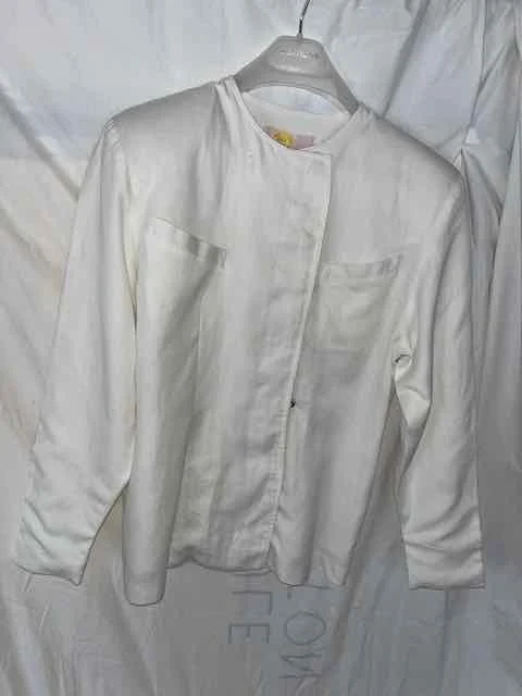 Image for Tailleur-pantalon 100 % lin blanc – Chic / VINTAGE / TRÈS À LA MODE été 2025-26