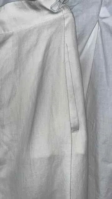 Image for Tailleur-pantalon 100 % lin blanc – Chic / VINTAGE / TRÈS À LA MODE été 2025-26