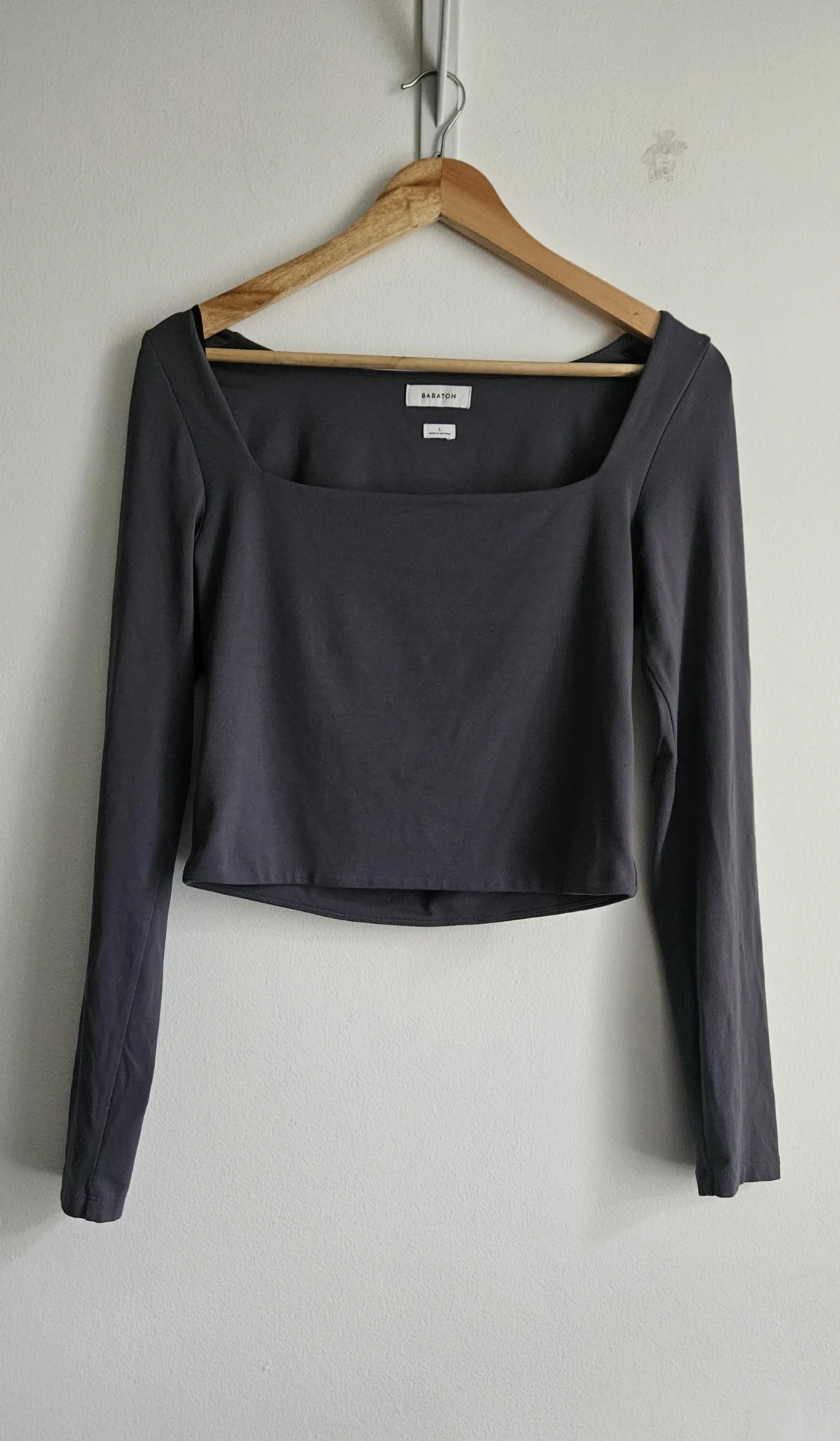 Featured image for 🌷Top Contour - Aritzia