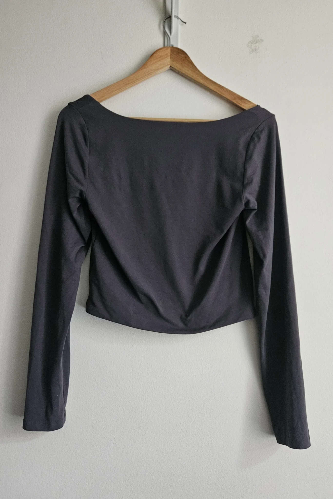 Image for 🌷Top Contour - Aritzia