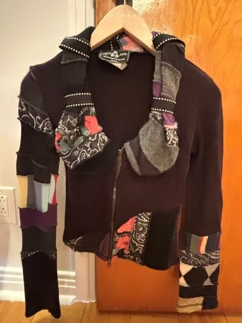 Featured image for Veste noire Myco Anna
