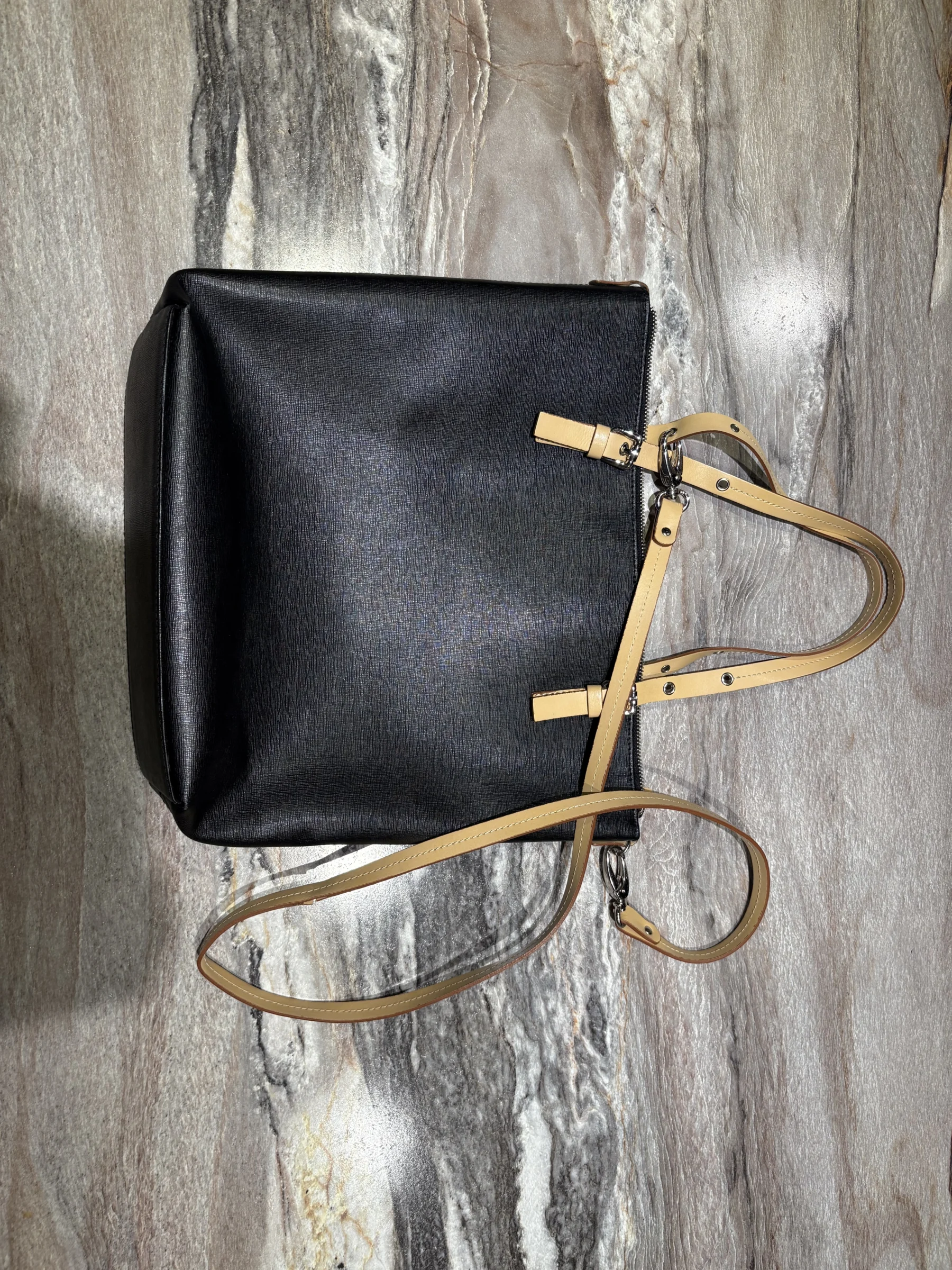 Sac à main en cuir noir *Autre seconde main