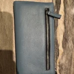 Thumbnail for Porte feuille en cuir de la marque The Trend