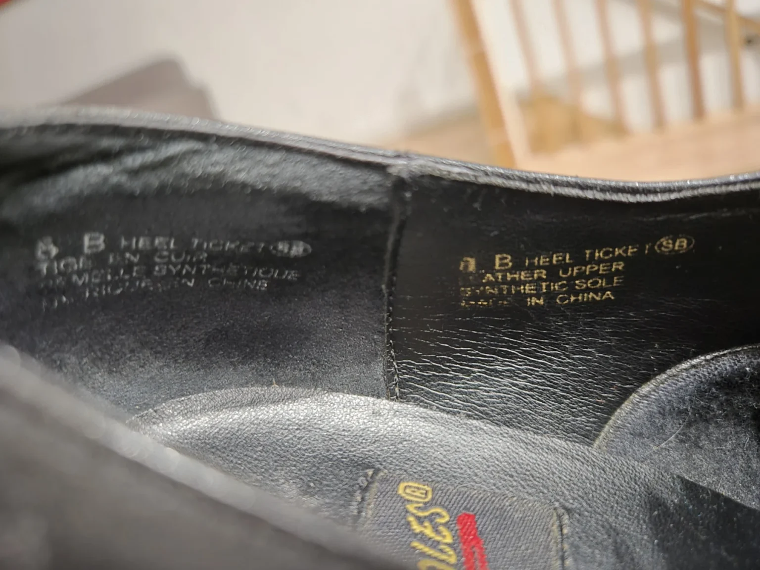 Image for Souliers Vintage Aerosoles en cuir véritable avec talon et ouverture élastique