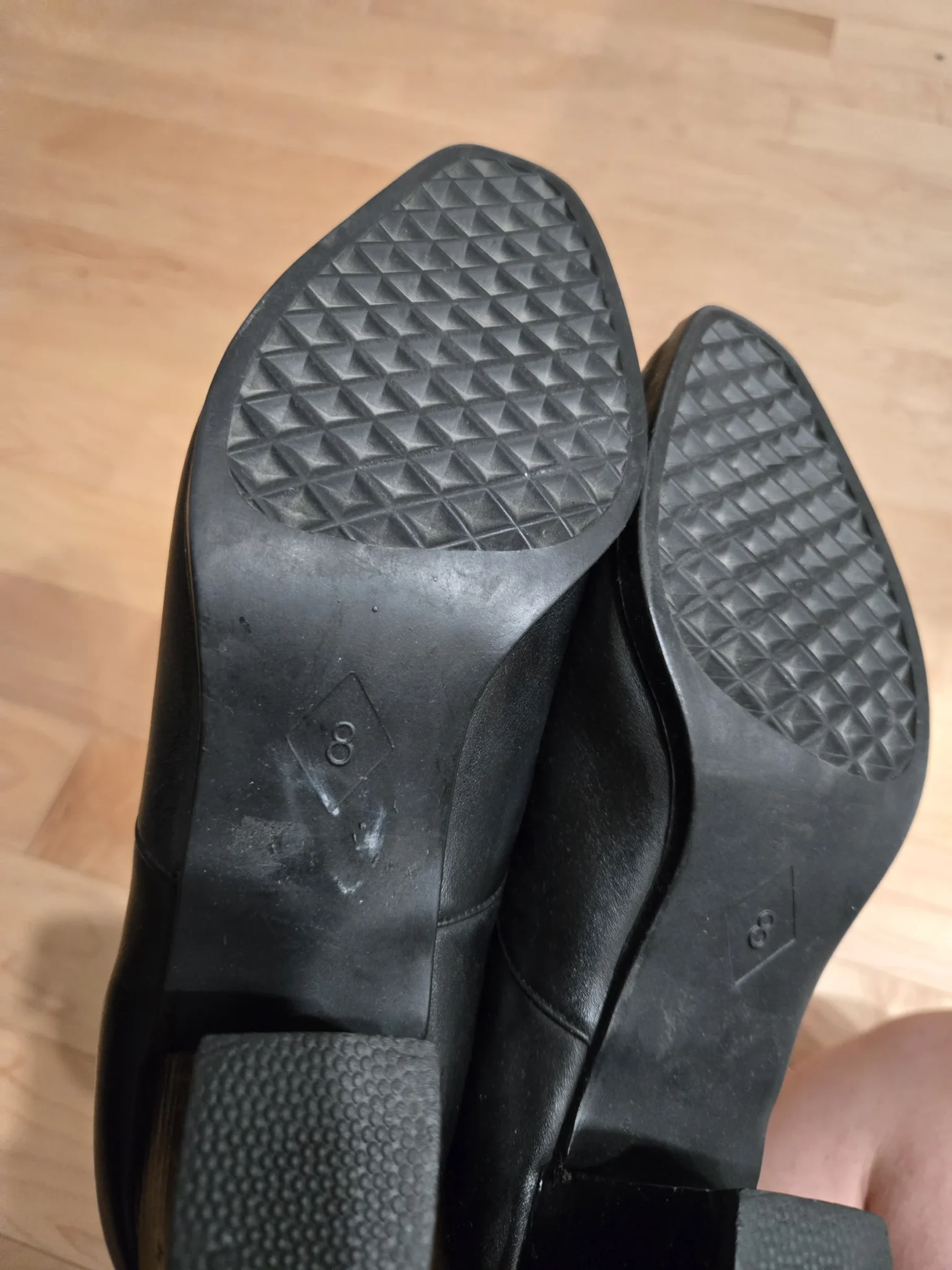 Image for Souliers Vintage Aerosoles en cuir véritable avec talon et ouverture élastique