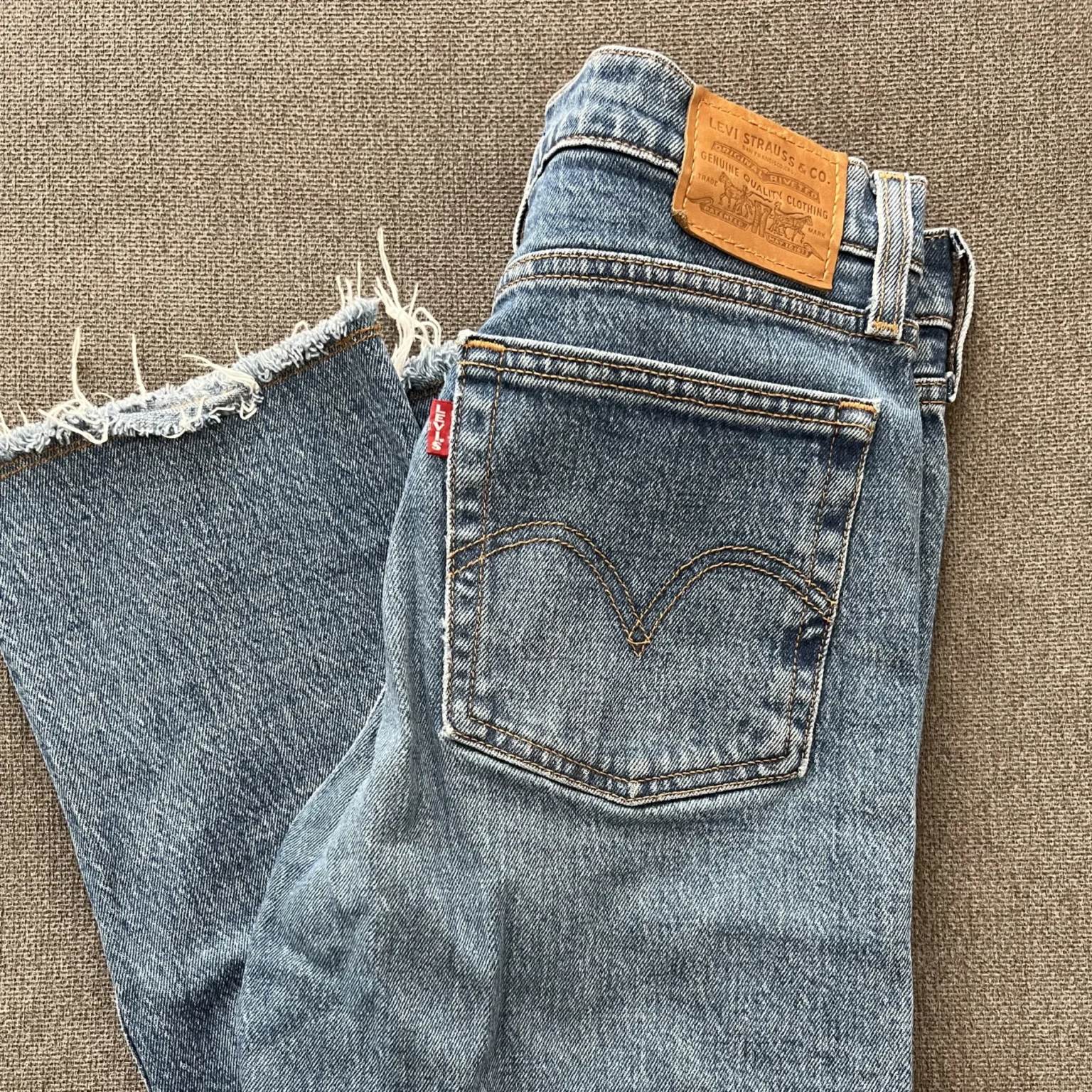 Featured image for Wedgie Levis