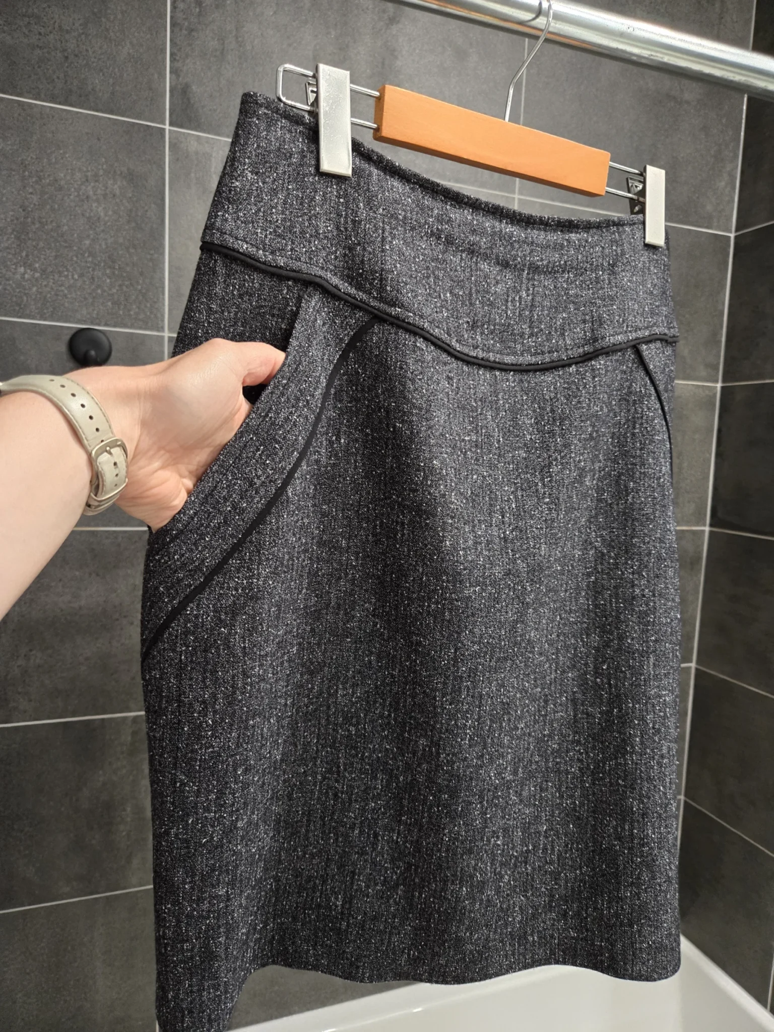 Image for Jupe crayon en Tweed avec poches de marque Tahari