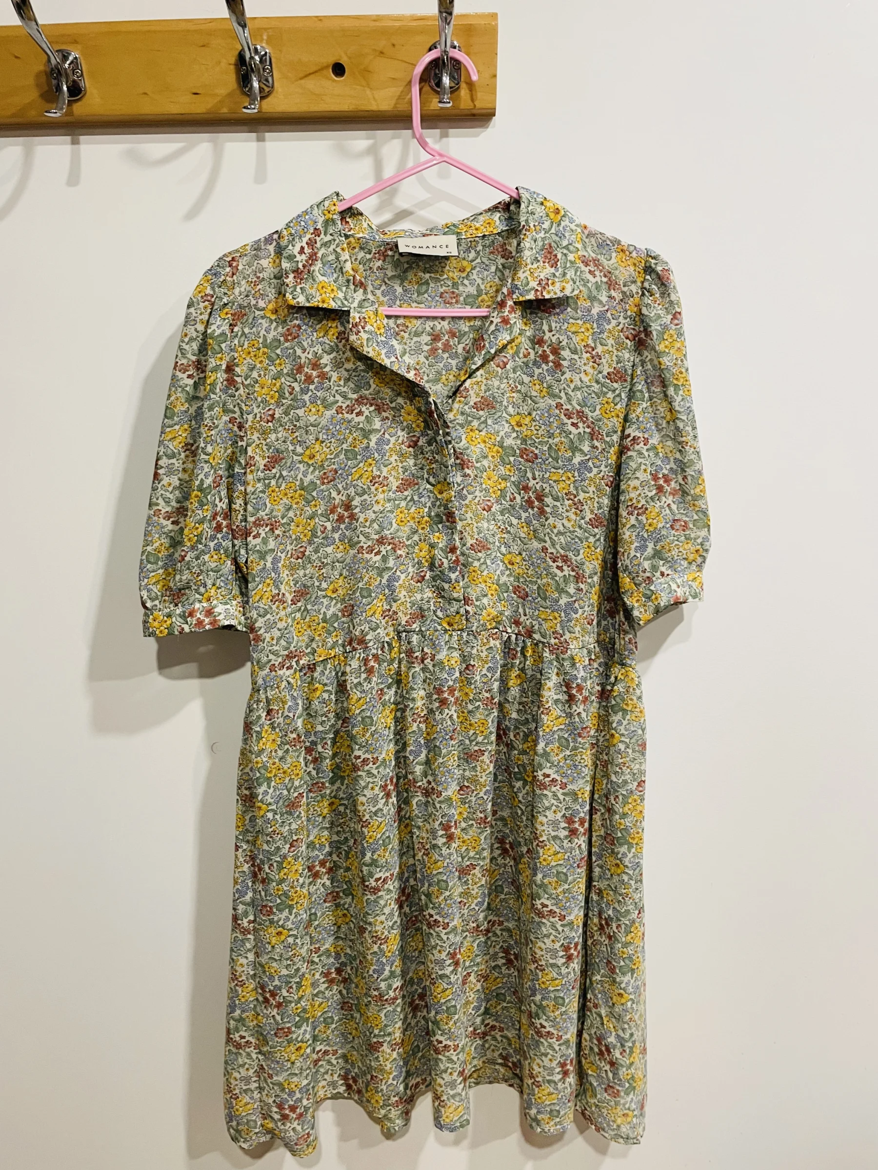 Robe courte Womance Womance seconde main