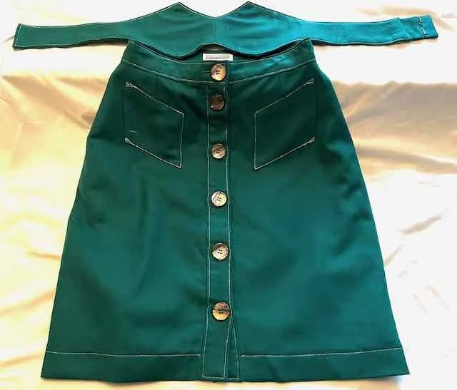 Featured image for Jupe verte avec ceinture, poignets et bandeau - Très Original / VINTAGE