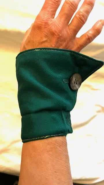 Image for Jupe verte avec ceinture, poignets et bandeau - Très Original / VINTAGE